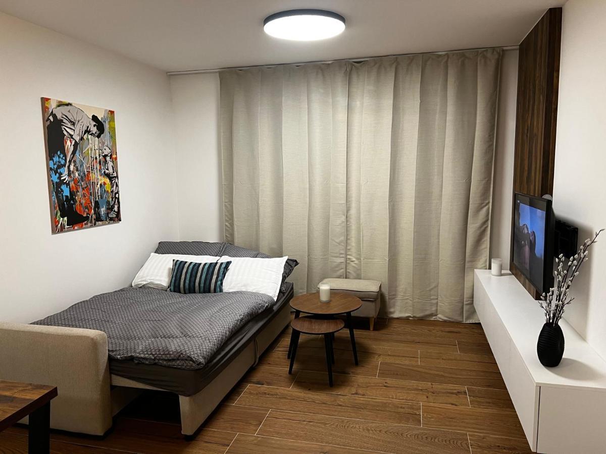 Apartmán U Satoshiho Alamóc Kültér fotó