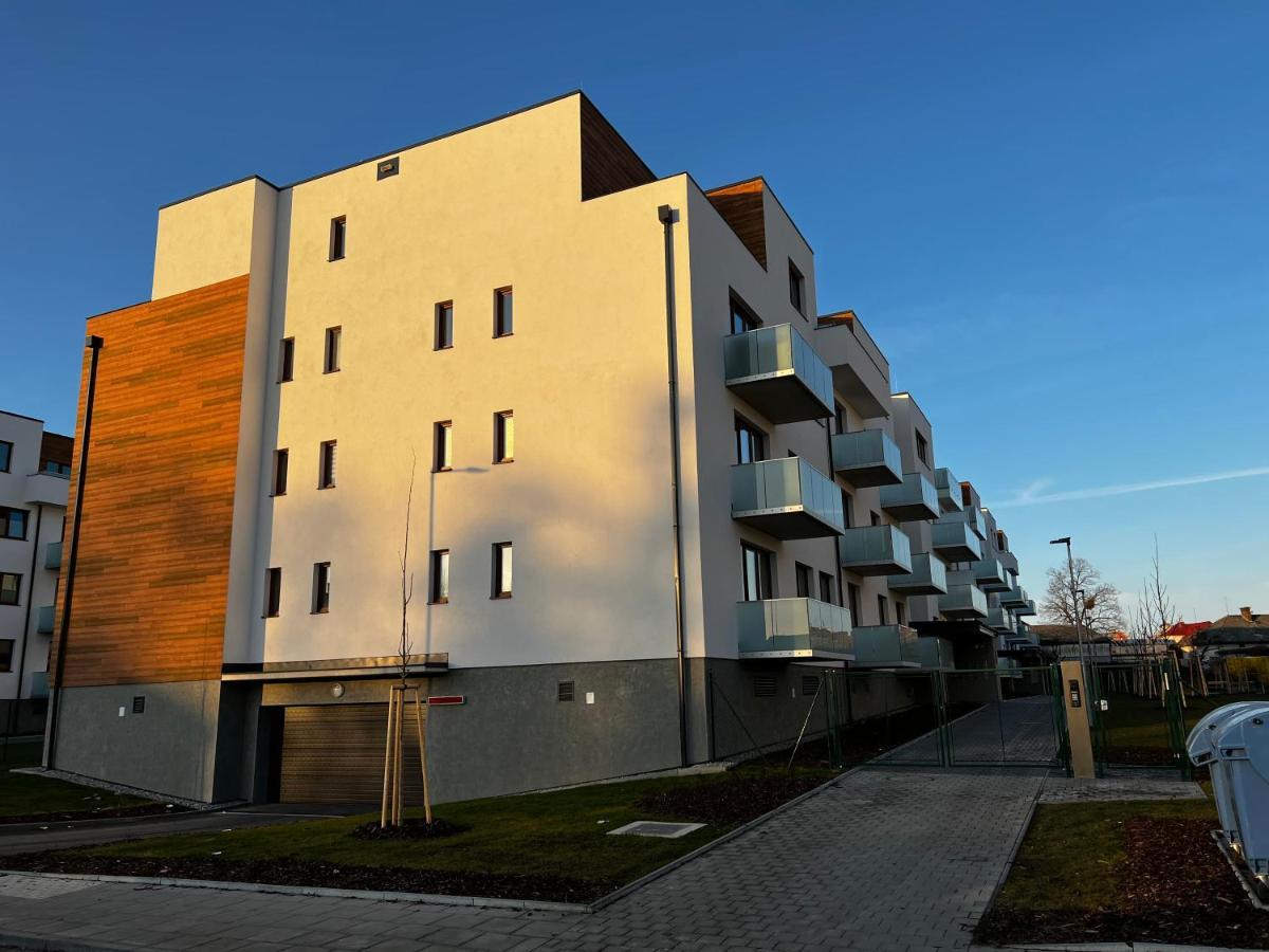 Apartmán U Satoshiho Alamóc Kültér fotó